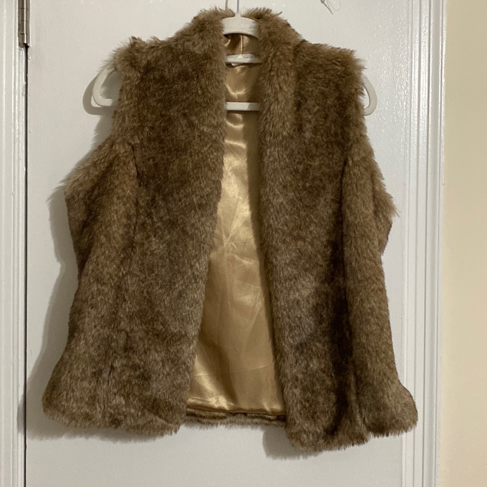 Garnet Hills Vest